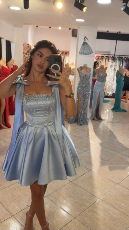Cute Blue Bow Straps Satin Beaded A Line Short 15th Birthday Outfits Formal Homecoming Dress SP2311