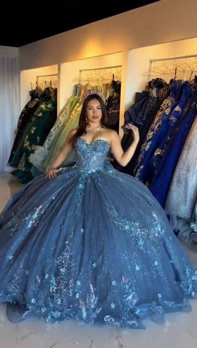 Elegant Sweetheart Neck Tulle Sequin Beaded Sweet 16 Dress Navy Blue Quinceanera Dress SP4297