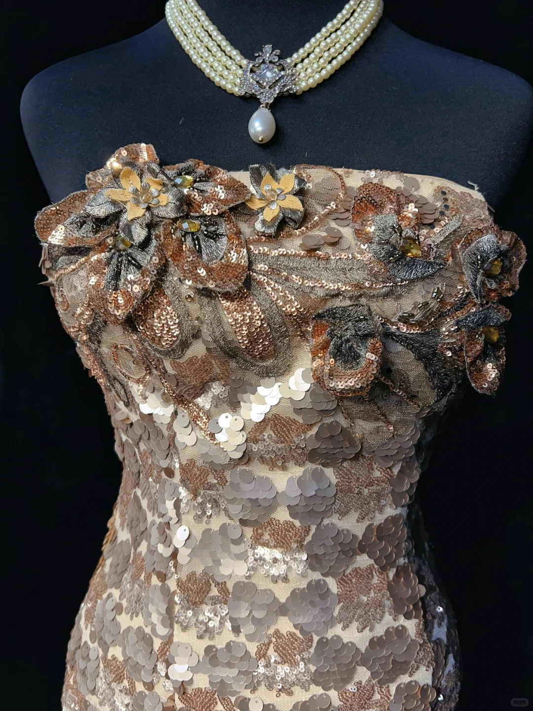 Gorgeous Strapless Champagne Gold Sequin Sheath Short Graduation Homecoming Dress,Short Prom Gown SP2894