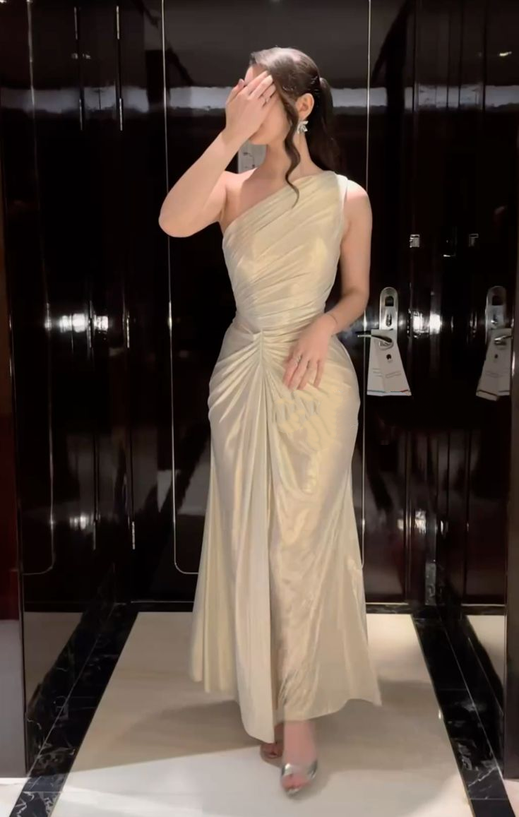 Classy One Shoulder Satin Pleated Mermaid Long Wedding Guest Dress Birthday Party Dress SP1342