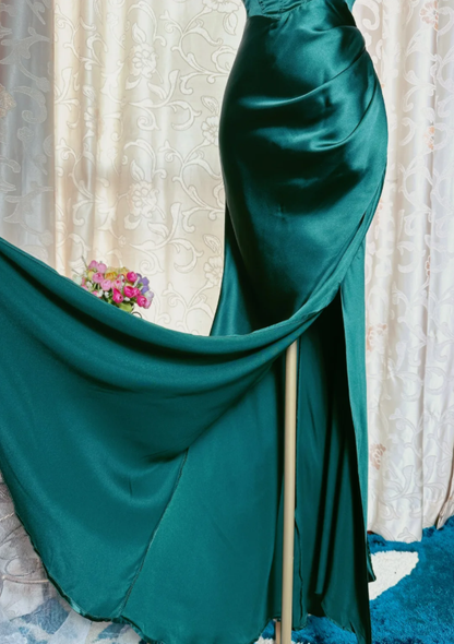 Unique Spaghetti Straps Emerald Green Satin Mermaid Slit Evening Dress Long Wedding Guest Dress SP1616