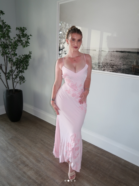 Classy Spaghetti Straps Pink V Neck Satin Mermaid Long Party Dress Birthday Prom Gowns SP2315