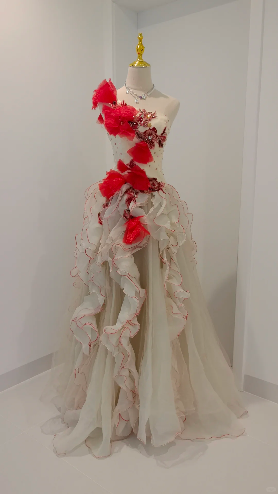 Unique One Shoulder Tulle Appliques Beaded Chiffon Ruffles Long Prom Dress Birthday Party Dress SP2328