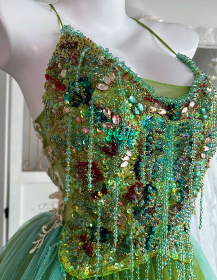 Sexy Halter Butterfly Beaded Tulle Long Party Dress Green Backless Prom Gown SP1467