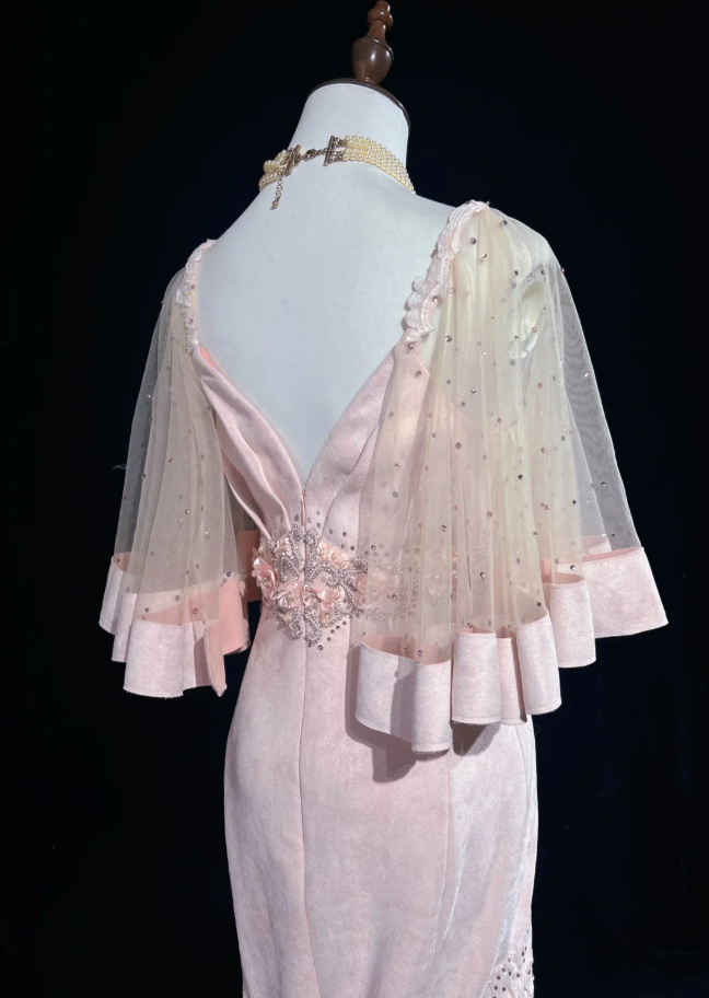 Sweet Pink V Neck Appliques Mermaid Long Birthday Party Dress Prom Dresses SP1285