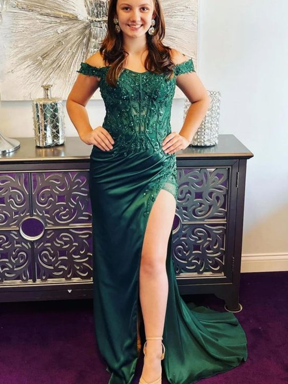 Green Mermaid Off-Shoulder Applique Pleated Satin Long Prom Dress with Slit Y5813