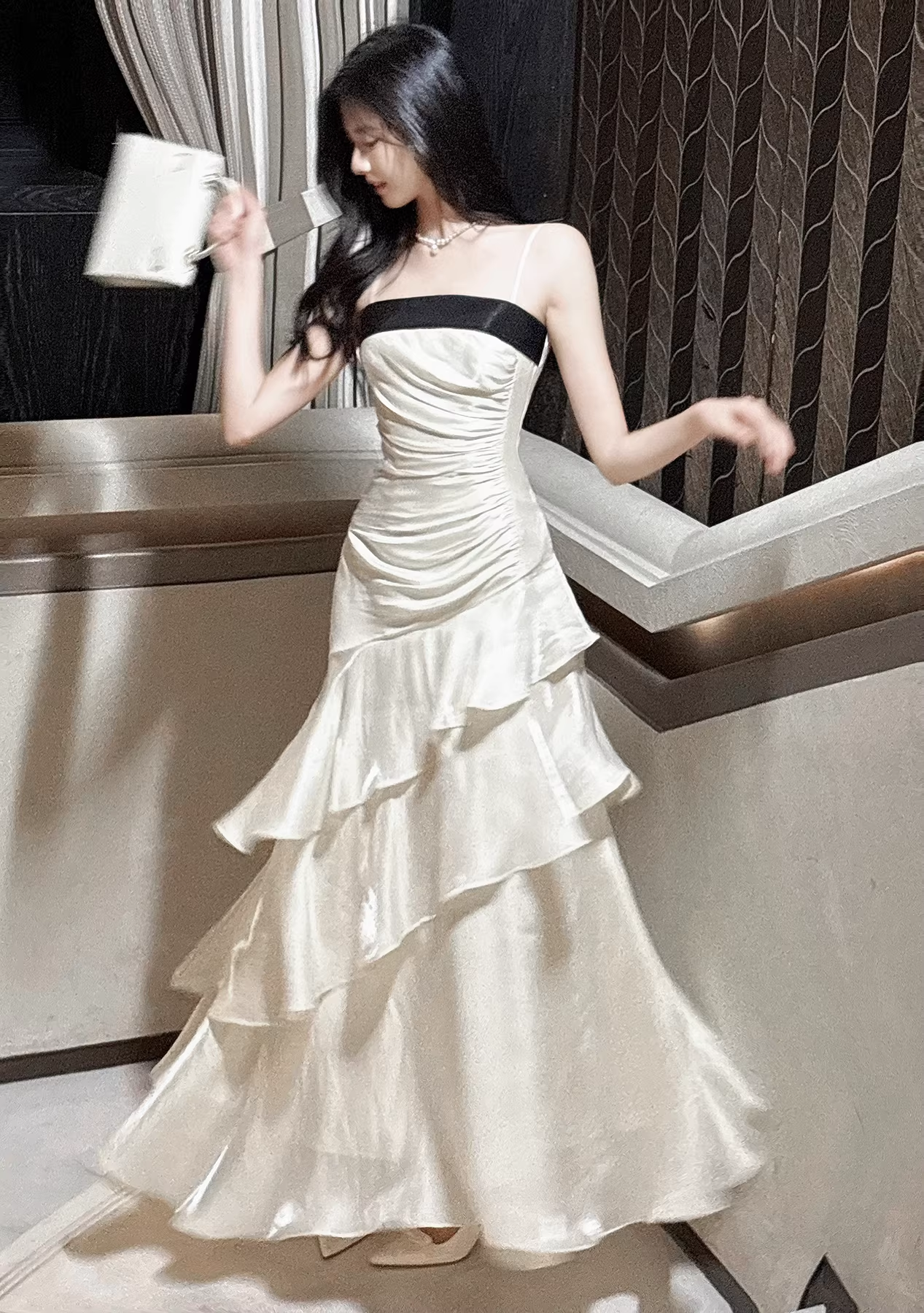Charming Spaghetti Straps Satin Pleated Ruffles Mermaid Long Party Dress Birthday Prom Dress SP2009
