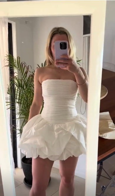 Fashion White Strapless Satin Pleated A Line Short Birthday Outfits Formal Homecoming Dress Y9568