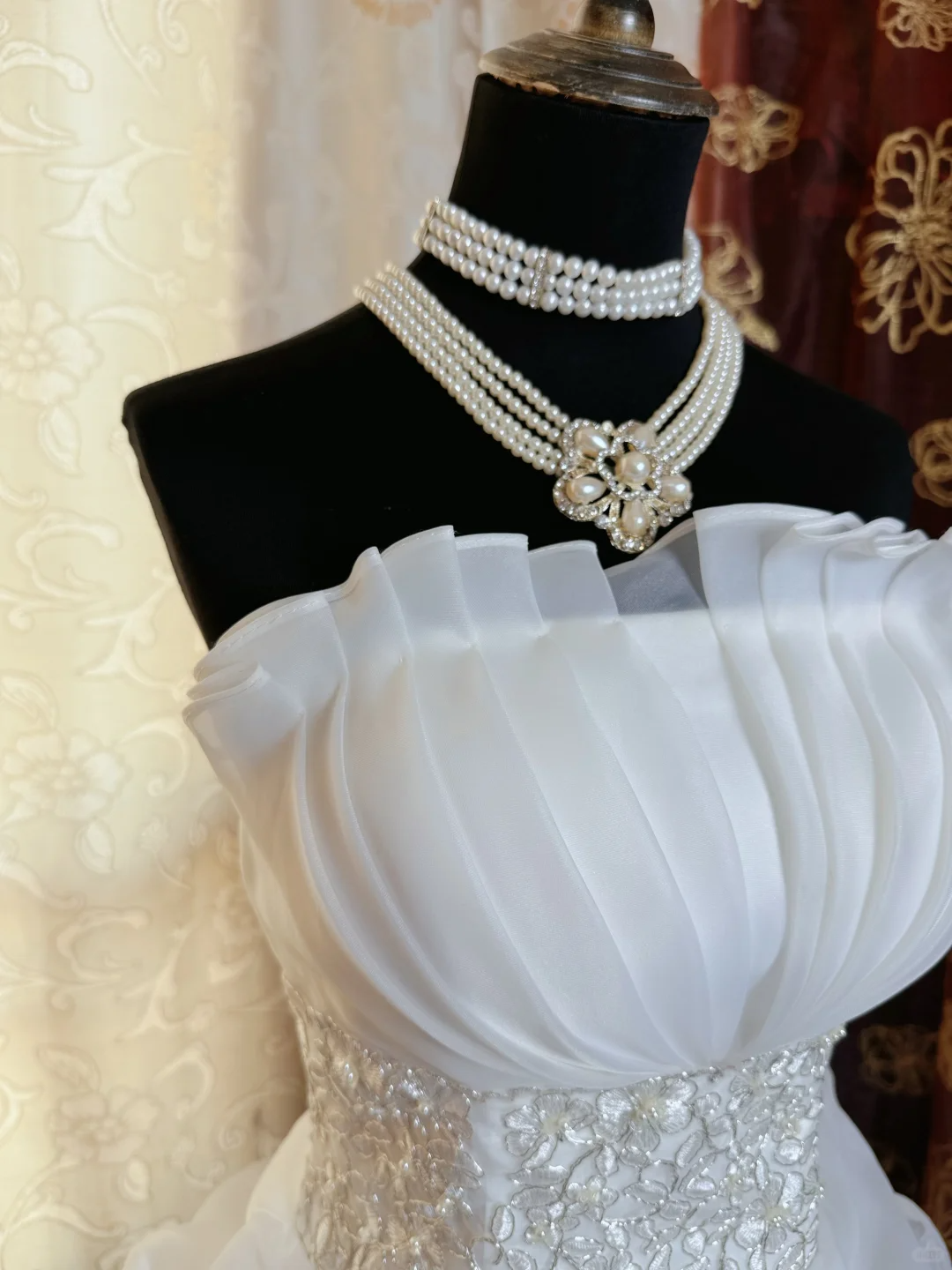 Classy White Strapless Pleated Short Homecoming Dress Formal 21st Birthday Outfits SP82
