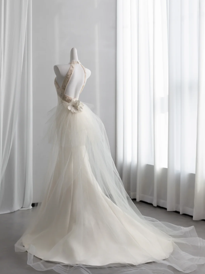 Elegant Sleeveless Ivory Satin Tulle Mermaid Long Wedding Dress Backless Bridal Gown SP1519