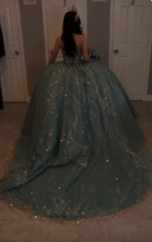 Elegant Green Strapless Princess Ball Dress, Sparkle Sequin Lace Beaded Tulle Sweet 16 Dress SP2739