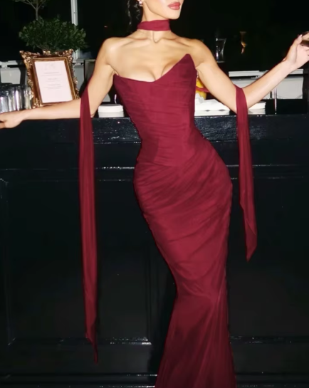 Pretty Spaghetti Straps Burgundy Chiffon Mermaid Evening Dress Formal Wedding Guest Dress With Ribbon SP657