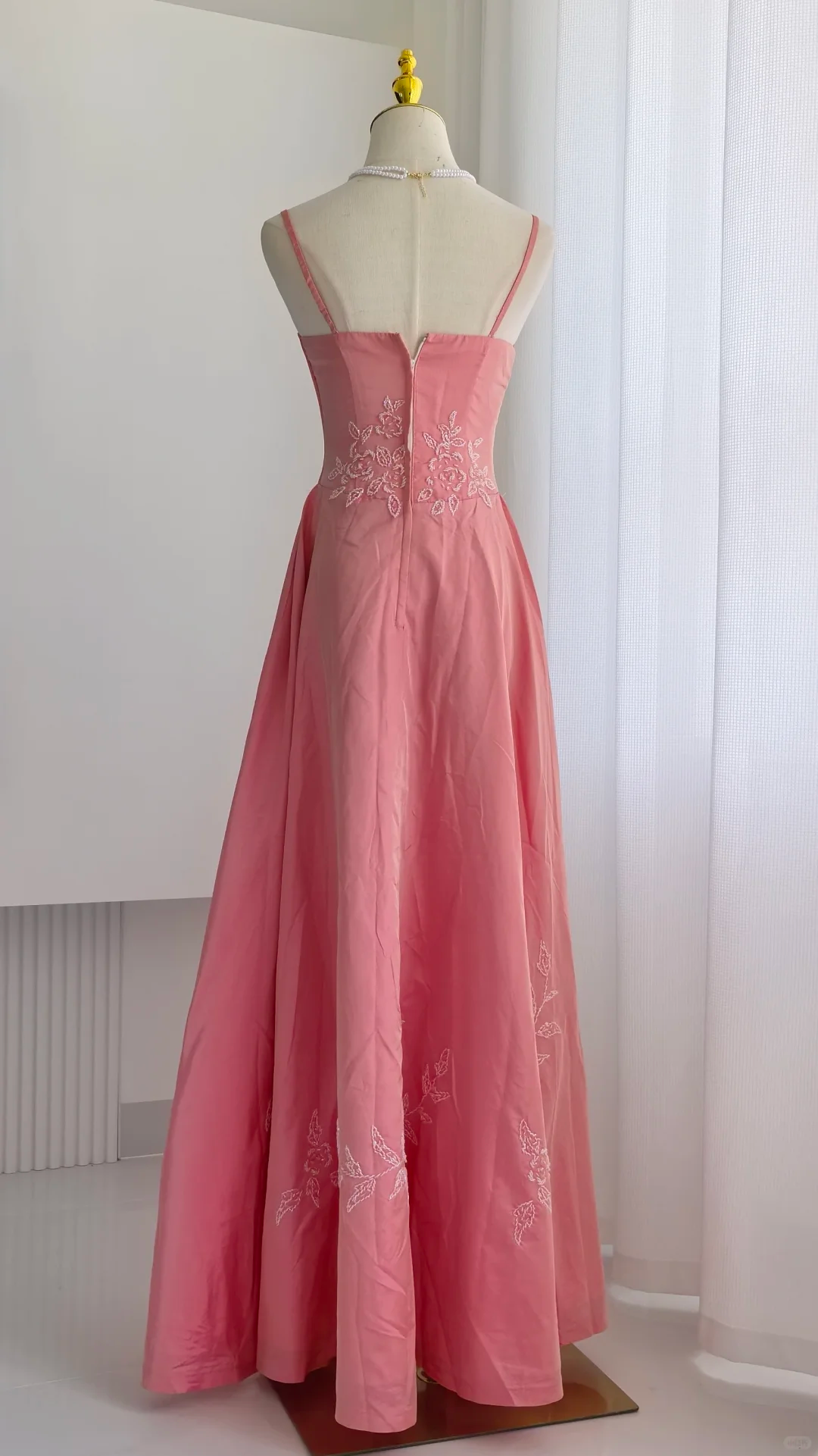 Glamorous Spaghetti Straps Pink Satin Beaded Long Party Dress Formal Wedding Guest Dress SP2325