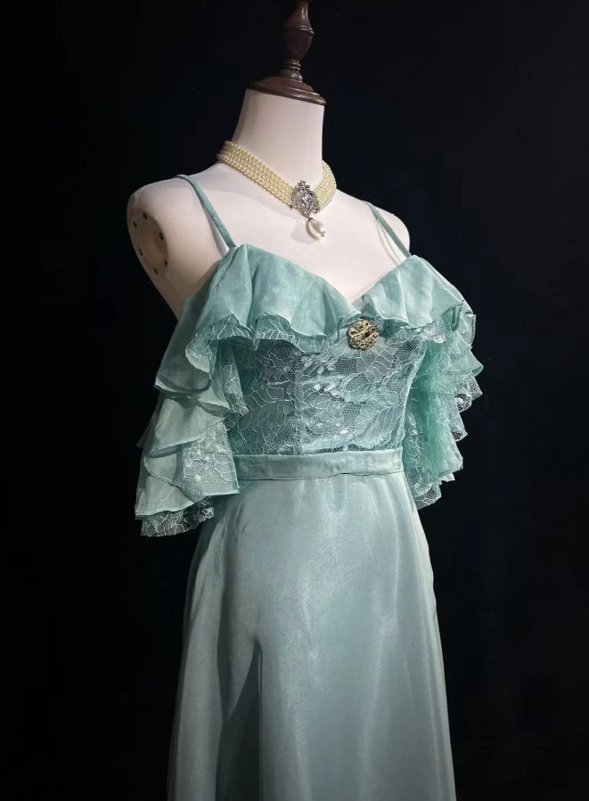 Elegant Mint Green Spaghetti Straps Lace Satin Mermaid Long Wedding Guest Dress Formal Birthday Party Dress  SP1281