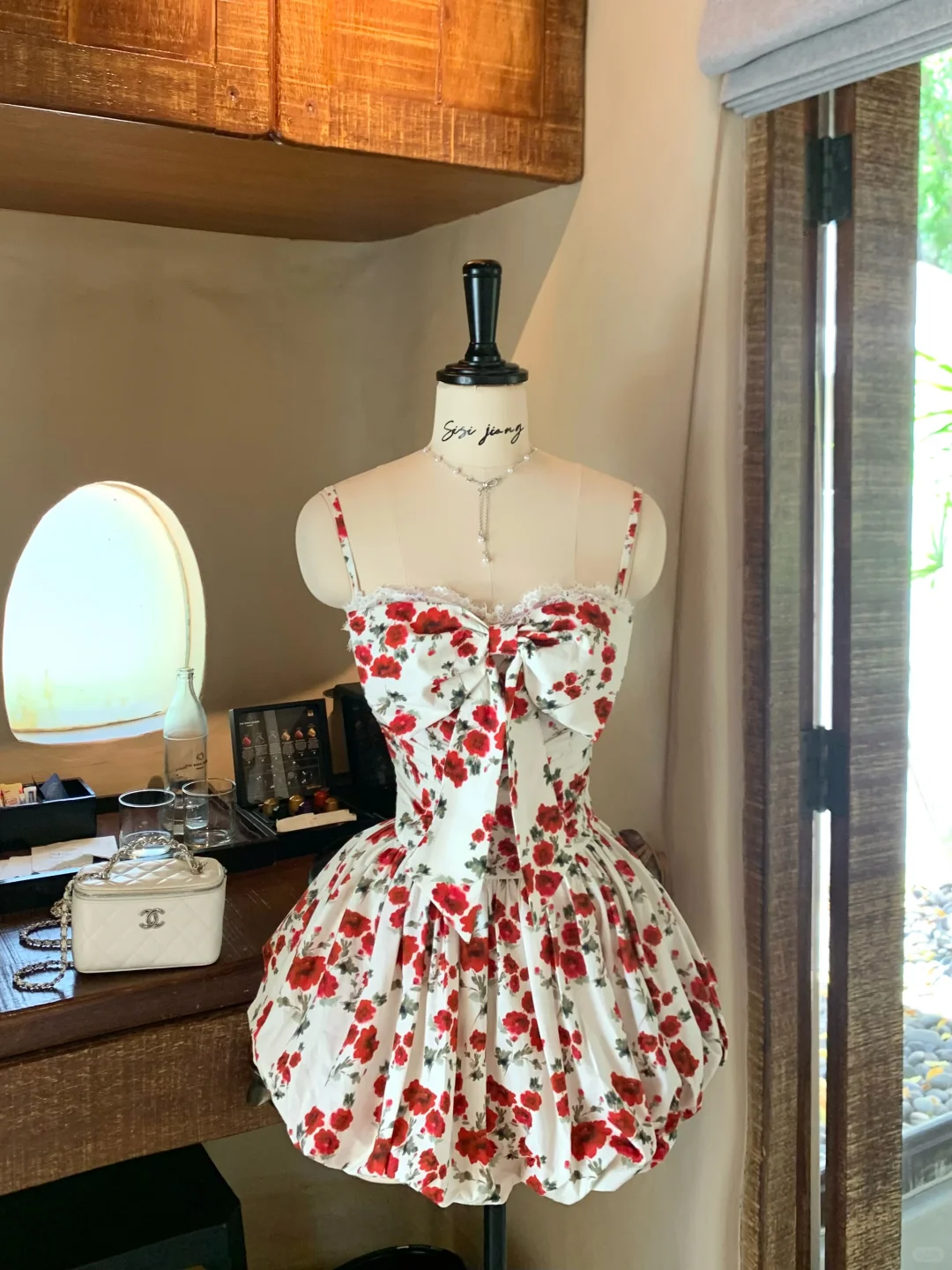 Sweet Spaghetti Straps Mini Cocktail Dress Satin Rose Floral A Line Short 8th Grade Homecoming Dress With Bow SP2362