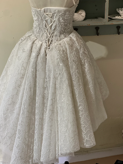 Sparkly Sweetheart Neck Lace Sequin Beaded White Short 16th Princess Birthday Outfits Formal Homecoming Dress Y9211