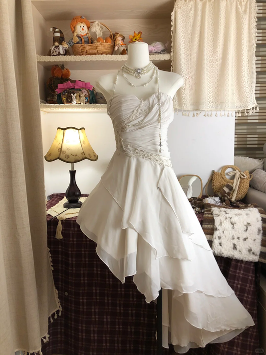 Unique Sweetheart Neck White Chiffon Pleated Formal Graduation Homecoming Dress Y9467