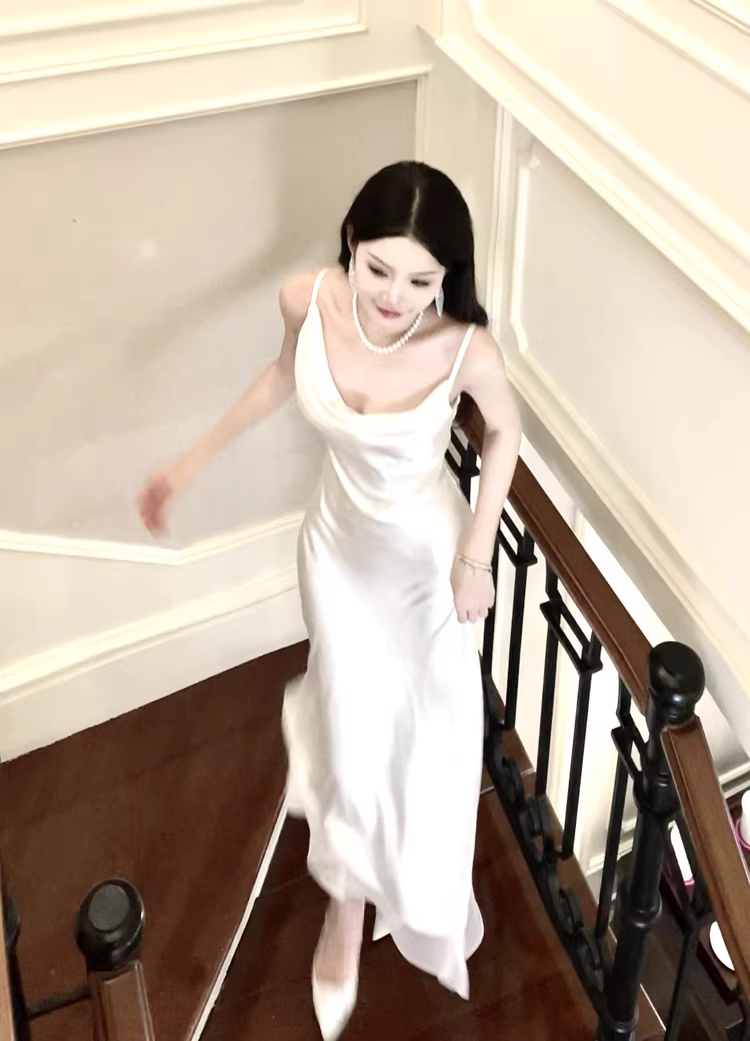 Classy Spaghetti Straps White Satin Chiffon Mermaid Long Prom Dress Birthday Party Gown SP1988