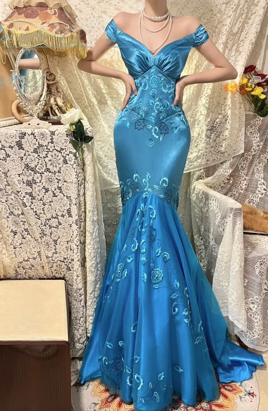 Classy Blue V Neck Satin Embroidery Flowers Beaded Mermaid Party Dress Long Prom Gowns SP411
