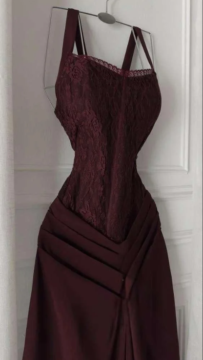 Charming Burgundy Spaghetti Straps Satin Pleated Mermaid Long Wedding Guest Dress Evening Dress SP1332