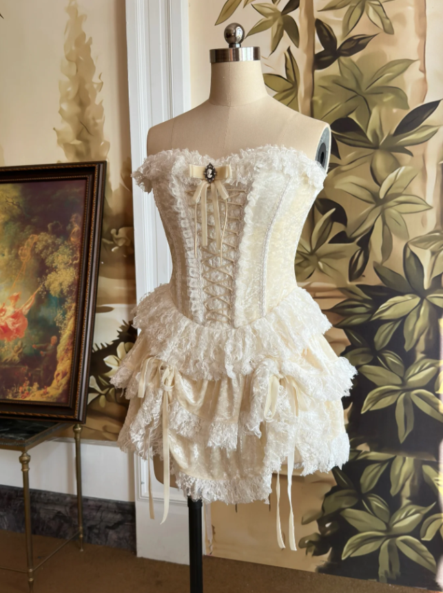 Cute Light Yellow Lace Layered Strapless A Line Birthday Outfits Formal 8th Grade Homecoming Dress Y9097