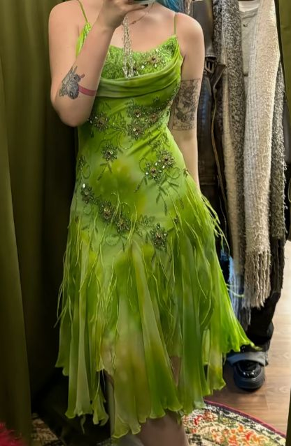 Unique Spaghetti Straps Apple Green Chiffon Beaded Mermaid Midi Prom Dress Formal Evening Gowns SP2175