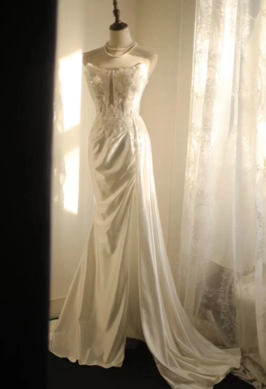 Elegant Strapless White Satin Appliques Mermaid Long Wedding Guest Dress Birthday Party Dress SP1203