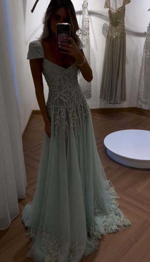 Gorgeous V Neck Baby Blue Tulle Sequin Beaded Mermaid Evening Dress Long Birthday Prom Gown SP1143
