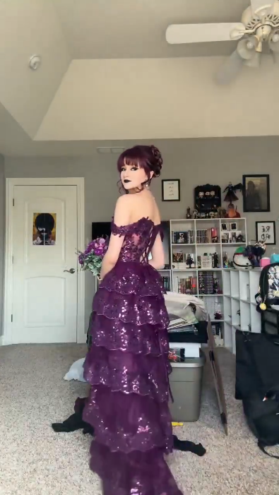 Charming Purple Tulle Sequin Appliques Layered Long Party Dress Off The Shoulder Prom Gowns SP4257