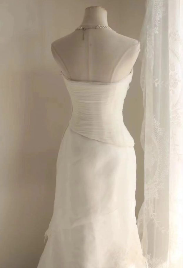 Strapless White Tulle Lace Appliques Layered Mermaid Long Wedding Dress Bridal Dress SP1244