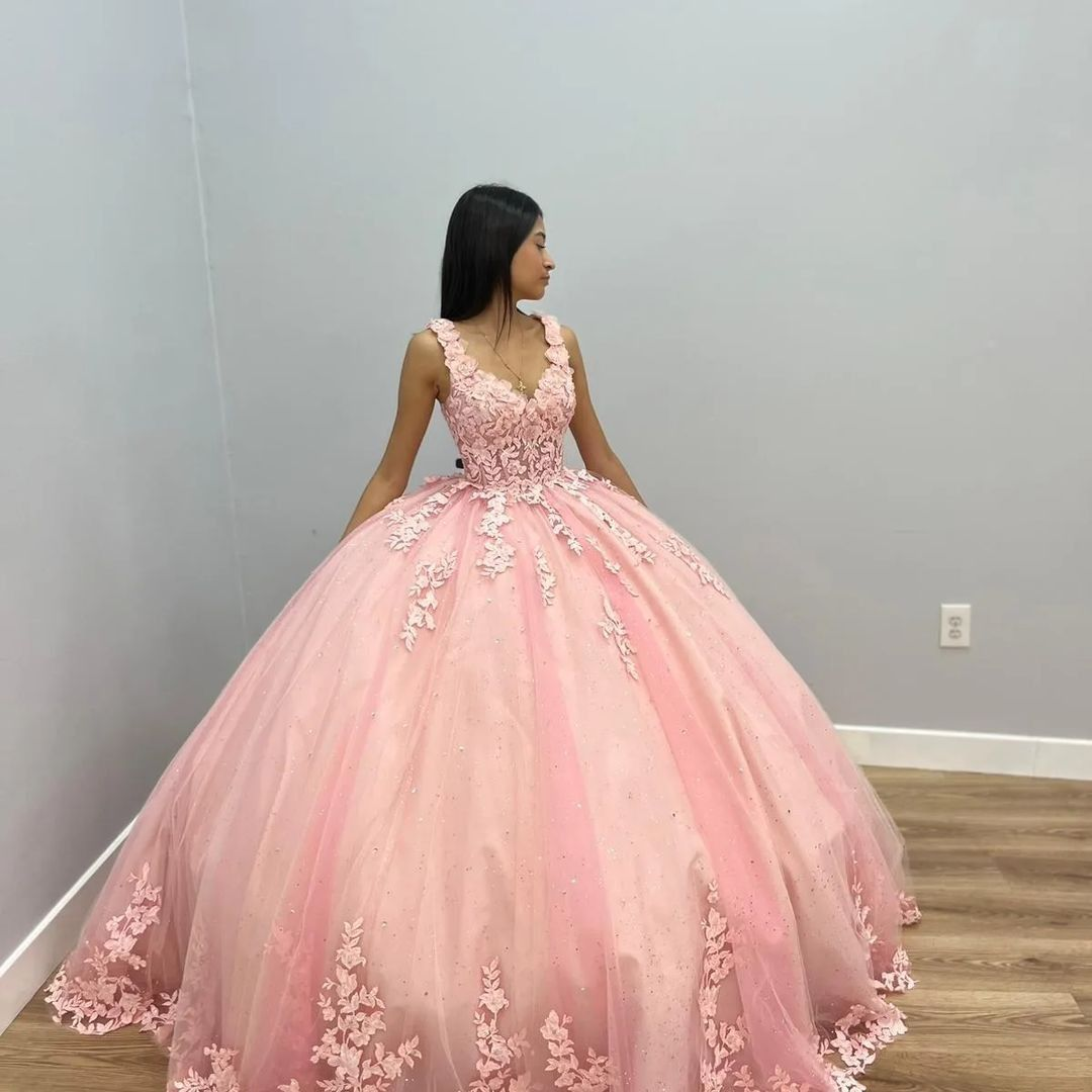 Pink Quinceanera Dresses with Lace Appliques Mexican Ball Gown 15th Birthday Dress  Y4675