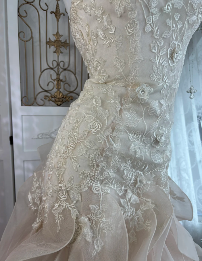 Pretty Strapless Light Pink Apricot Lace Appliques Tulle Ruffles Mermaid Long Party Dress Formal Wedding Guest Dress SP1449