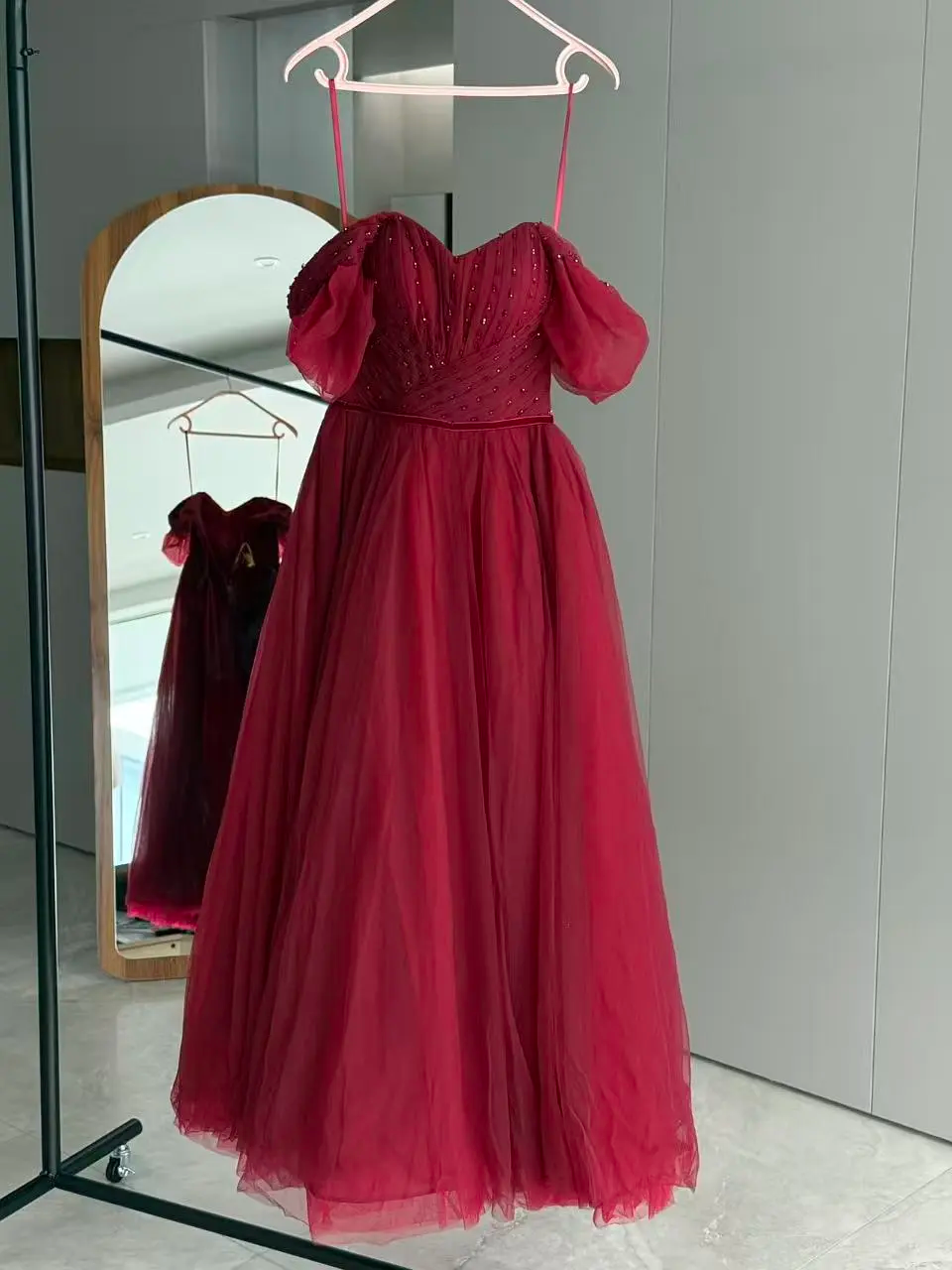 Charming Off The Shoulder Red Tulle Beaded A Line Long Evening Dress Prom Dresses SP2253