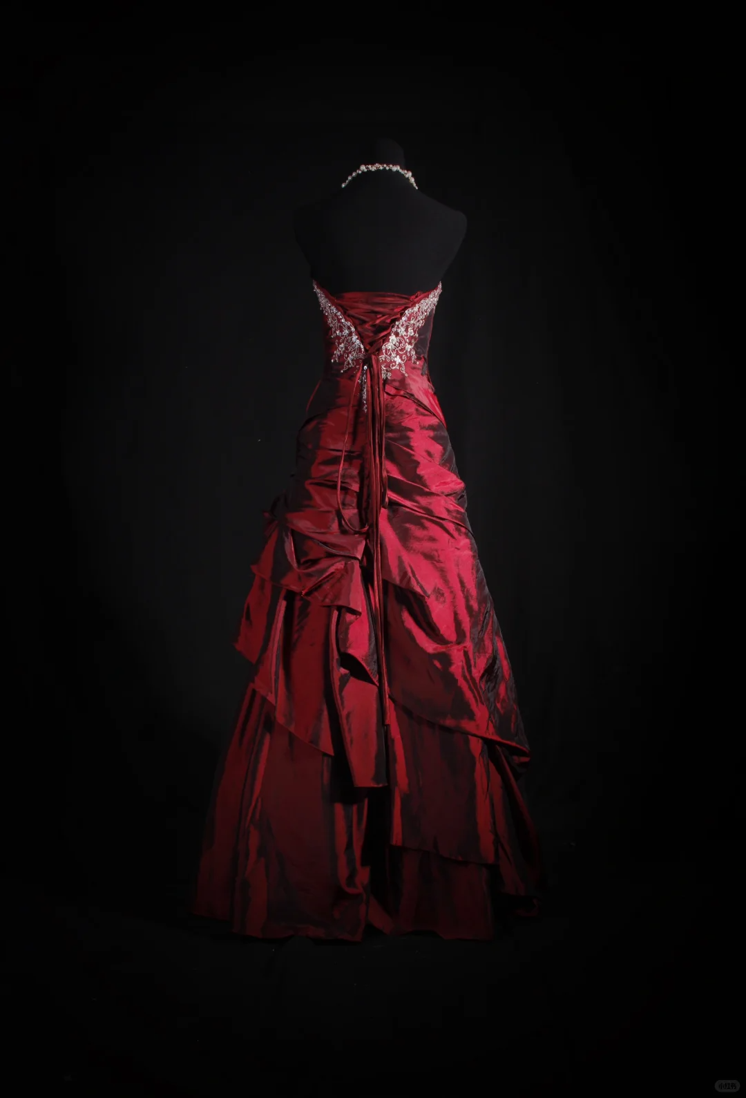 Vintage Strapless Ball Gown Burgundy Satin Beaded Long Party Dress Prom Dress SP2157