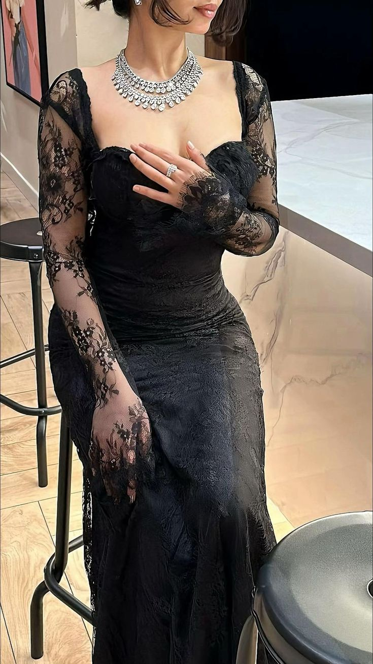 Sexy Black Chiffon Lace Long Wedding Guest Dress Formal Birthday Evening Dress Prom Dresses SP1335