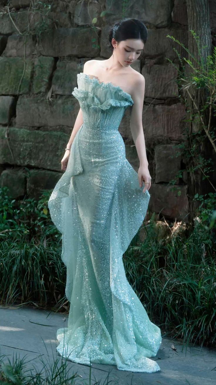 Shiny Strapless Green Sequin Beaded Ruffles Mermaid Evening Dress Long Party Gown SP1763