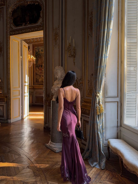 Vintage Purple Spaghetti Straps V Neck Satin Beaded Appliques Mermaid Evening Dress Long Prom Dress SP841