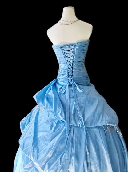 Elegant Blue Ball Gown Sweetheart Neck Satin Pleated Appliques Long Party Dress  Prom Gowns SP2323