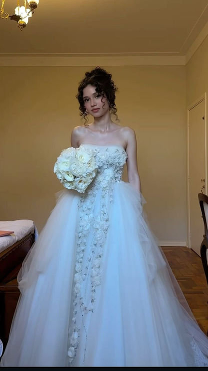 Glamorous Strapless Tulle Floral Beaded Long Wedding Dress White Bridal Dresses SP2114