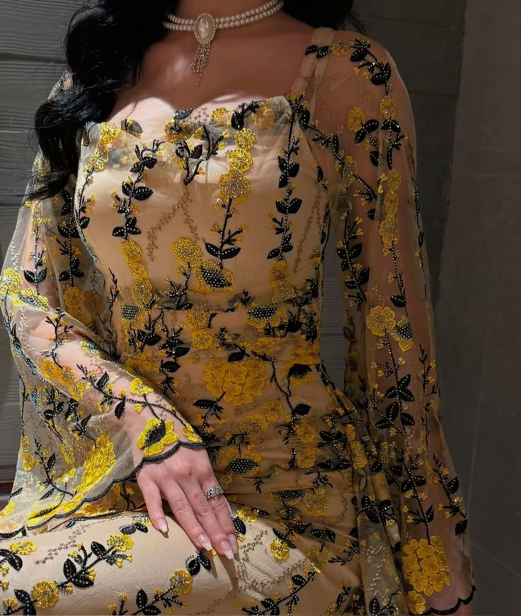 Beautiful Yellow Tulle Lace Beaded Long Prom Dress Evening Dress SP1192