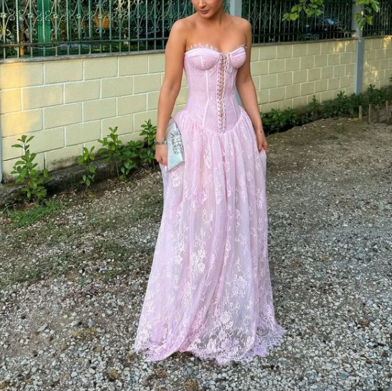 Charming Sweetheart Neck Pink Lace Long Wedding Guest Dress Formal Birthday Party Dress Prom Gown SP1270