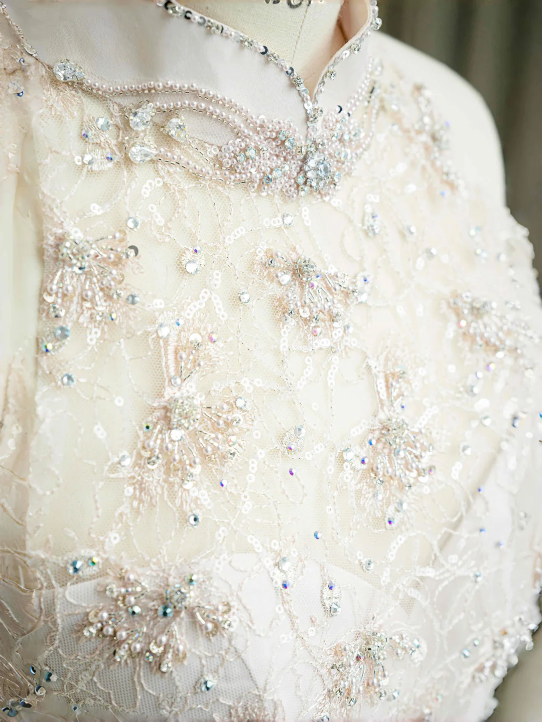 Elegant Light Pink Satin Lace Sequin Beaded Evening Dress,Slit Mermaid Prom Dress Y8672
