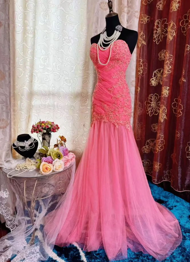Pretty Pink Strapless Tulle Appliques Beaded Mermaid Long Party Dress Formal Wedding Guest Dress SP1954