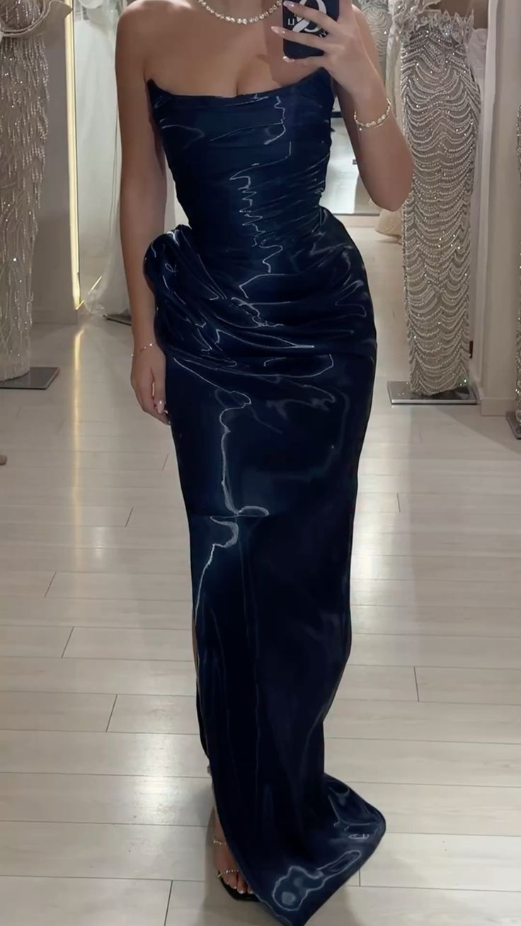 Fashion Strapless Navy Blue Satin Pleated Mermaid Long Party Dress Prom Dress SP4191