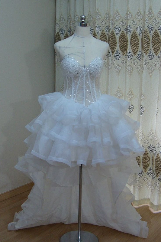 Elegant White Sweetheart Tulle Layered High Low Party Wedding Dress Bridal Dress Y9138