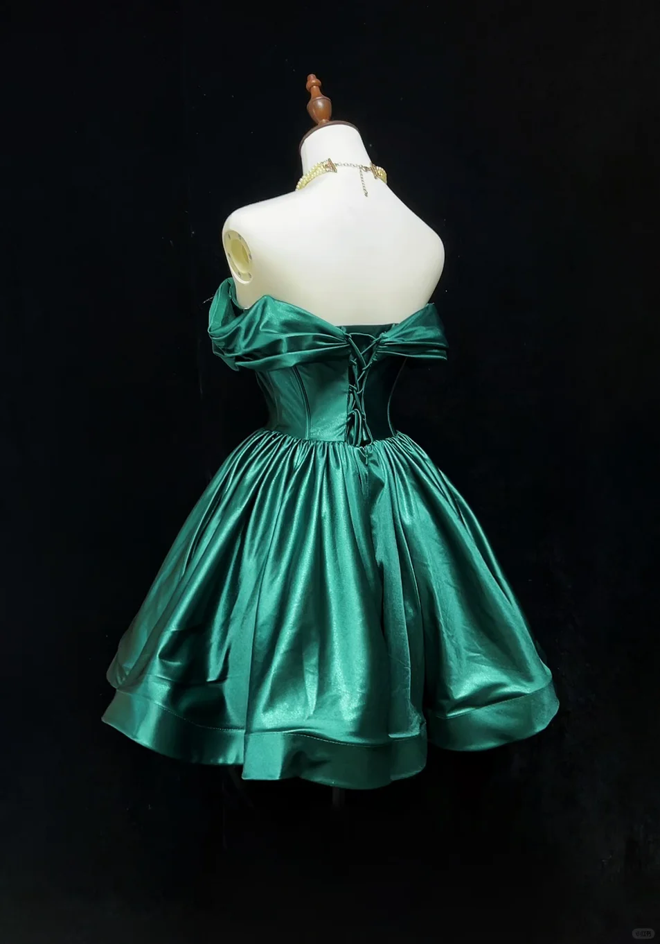 Fashion Green Satin A Line Short 9th Grade Homecoming Dress,Off The Shoulder Short Birthday Outfits SP2909