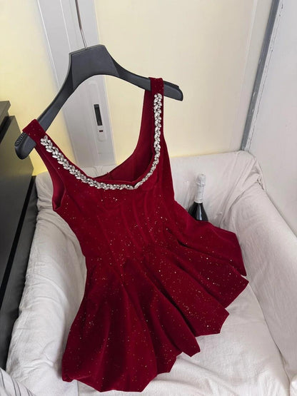 Retro Sleeveless Velvet Sequin Beaded A Line Short Cocktail Dress Red Short Homecoming Dress SP2352