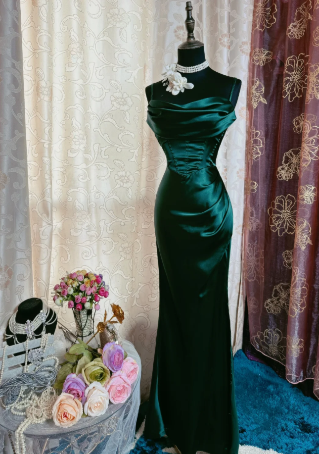 Unique Spaghetti Straps Emerald Green Satin Mermaid Slit Evening Dress Long Wedding Guest Dress SP1616