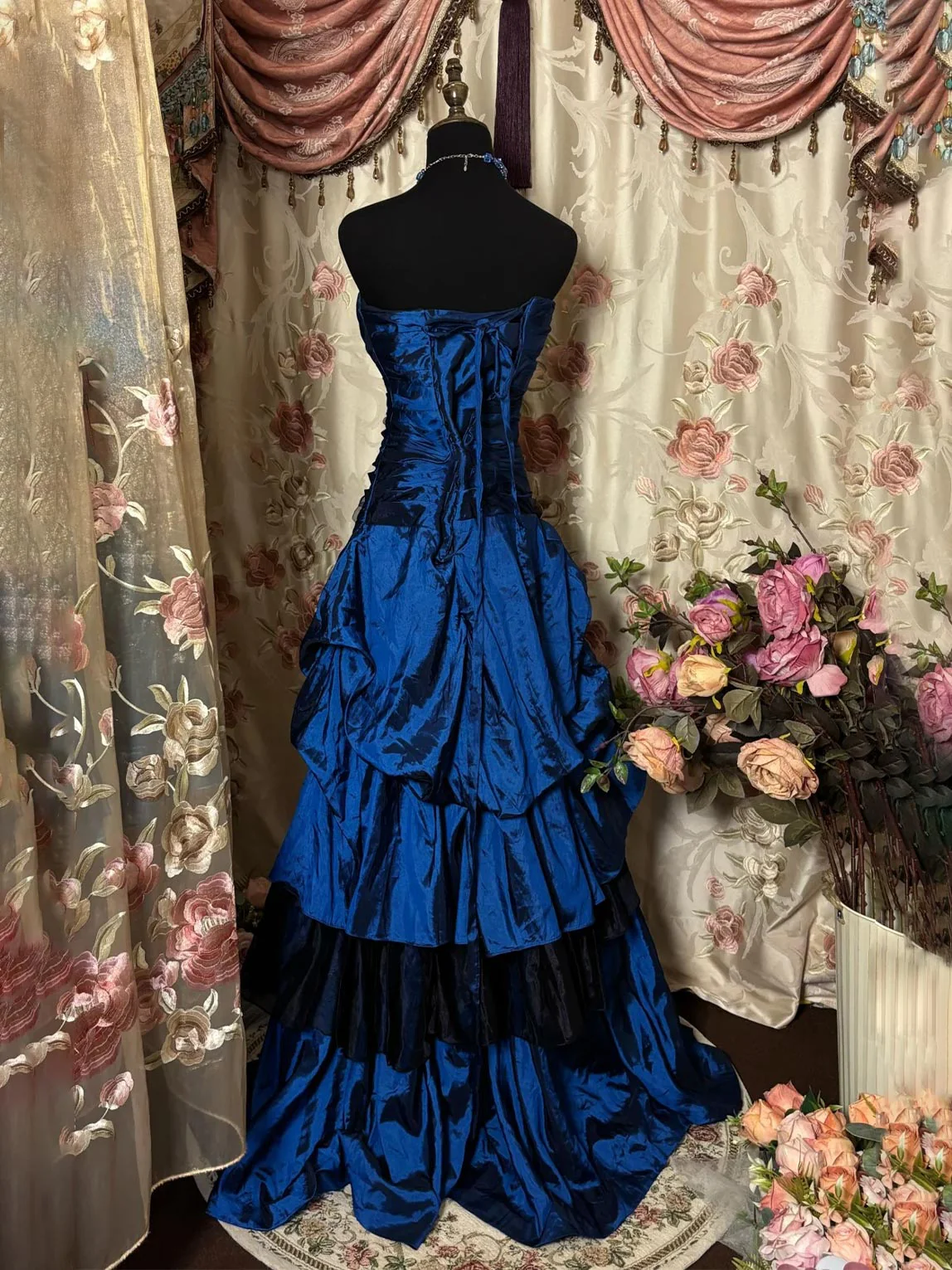 Retro Strapless Blue Satin Pleated Appliques Long Party Dress Prom Dresses SP1376