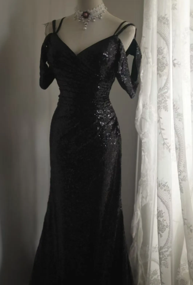 Sparkly Spaghetti Straps Black Sequin Mermaid Long Wedding Guest Dress Evening Gown SP1173